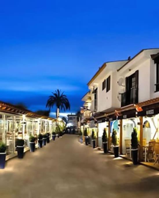 Marina Beach Aiguadolc Sitges Exteriér fotografie